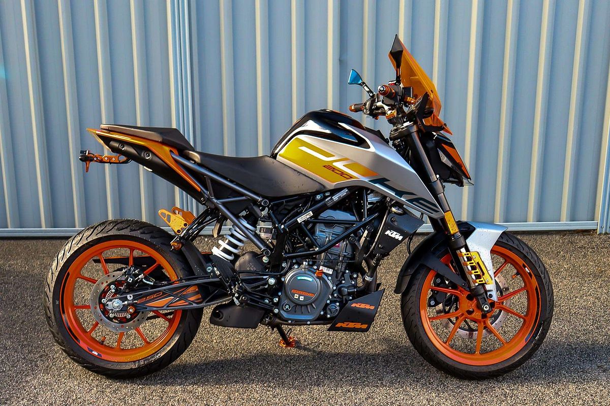 2024 KTM 200 Duke Duke