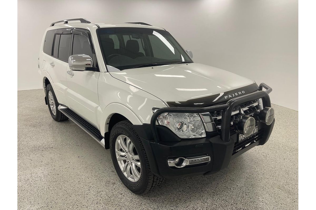 2017 Mitsubishi Pajero PAJERO GLX LWB (4x4) NX8W46