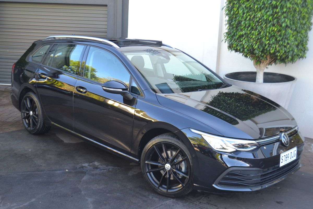 2022 Volkswagen Golf 110TSI Life 8