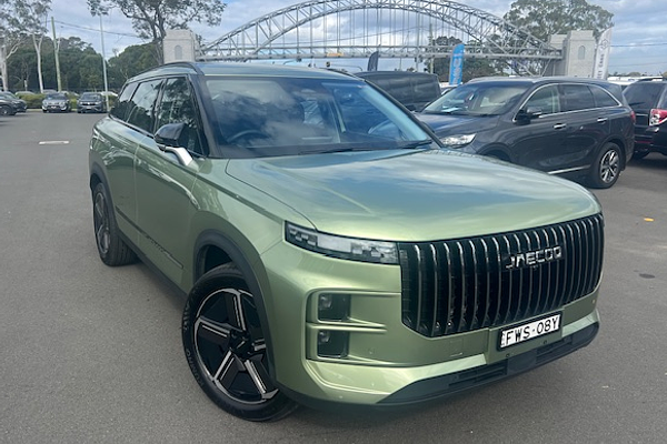 2025 Jaecoo J7 SHS Track