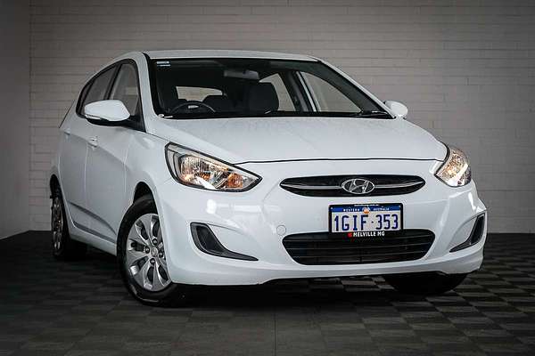 2017 Hyundai Accent Sport RB5