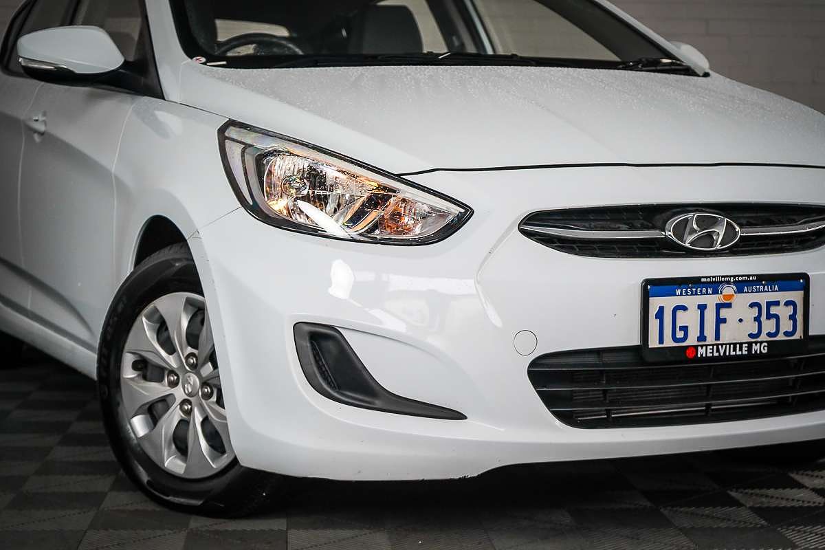 2017 Hyundai Accent Sport RB5