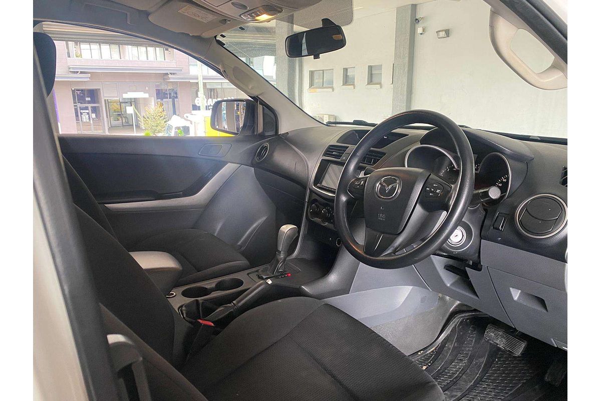 BT-50 MY18 XT HI-RIDER (4x2) 3.2L DT5 DIESEL TURBO F/INJ 6 SP AUTOMATIC FREESTYLE C/CHAS 