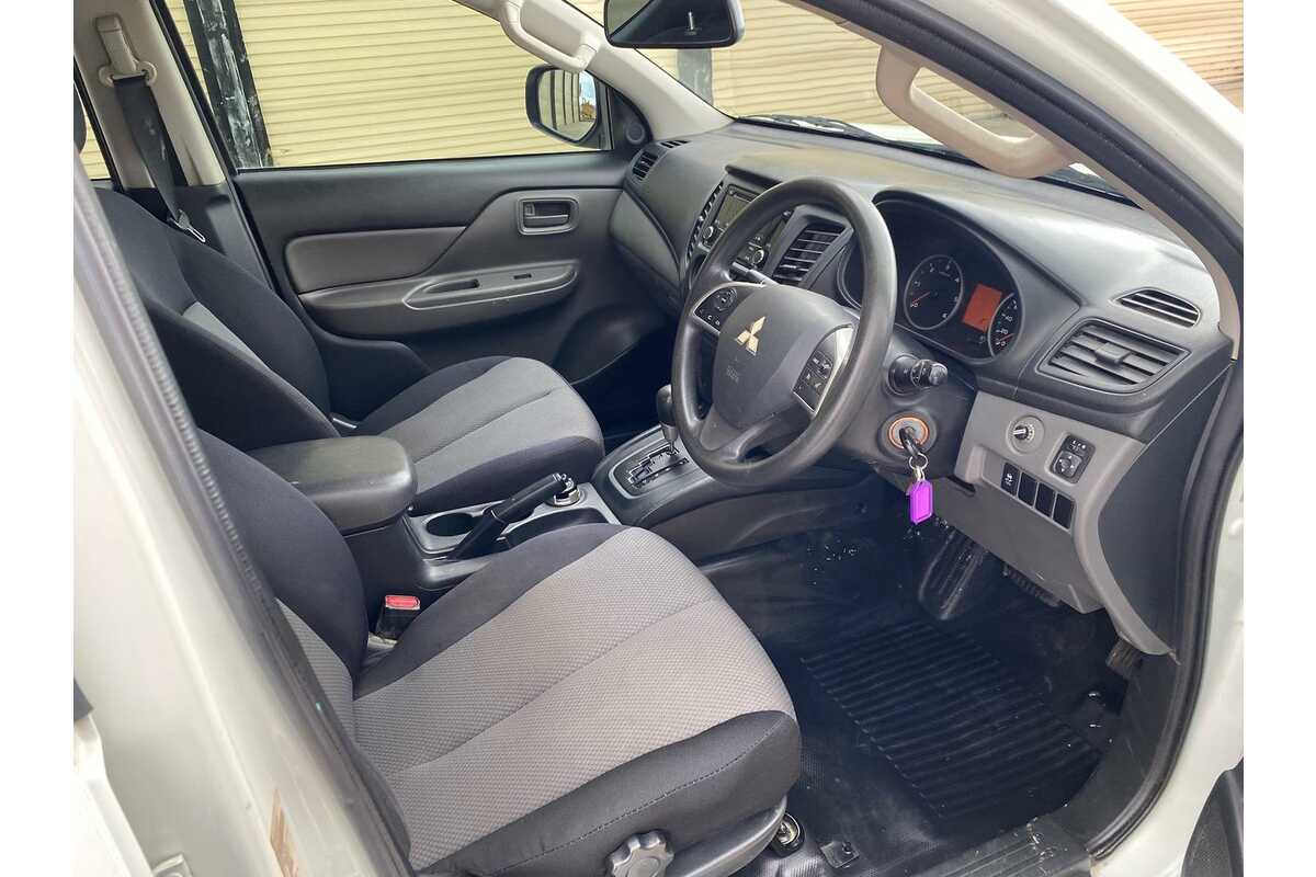 2016 Mitsubishi Triton GLX MQ 4X4