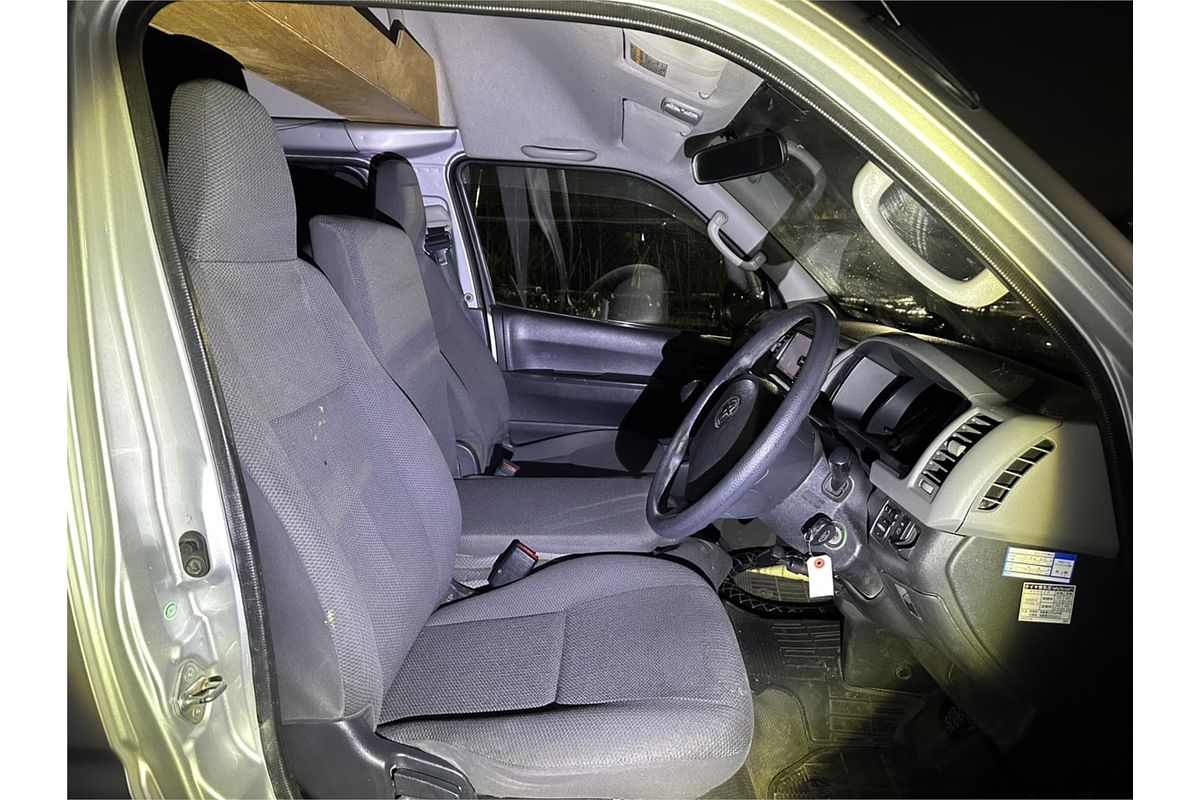 2012 Toyota Hiace DX GL Package