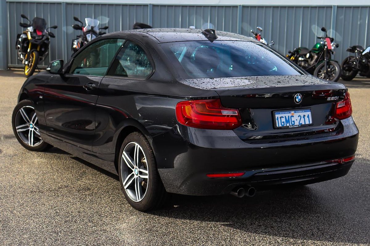 2017 BMW 2 Series 220i M Sport F22 LCI