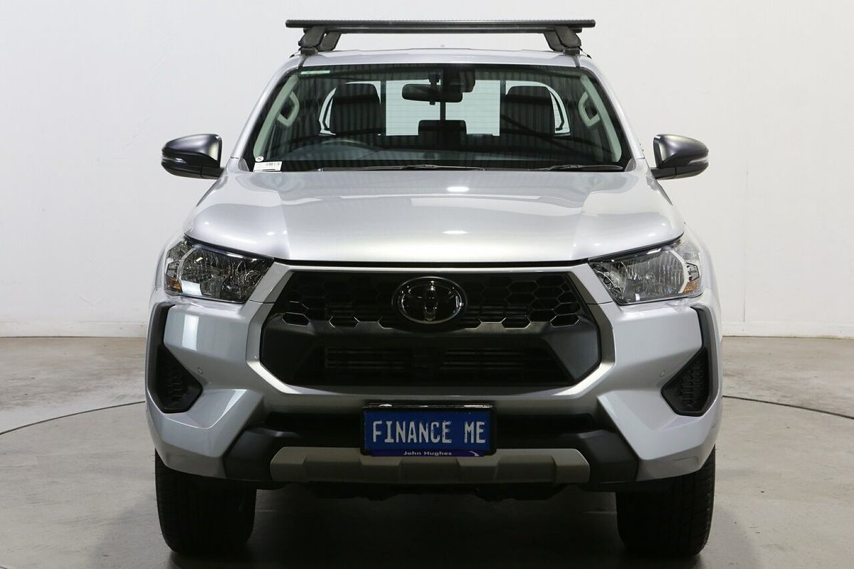 2025 Toyota Hilux SR GUN126R 4X4