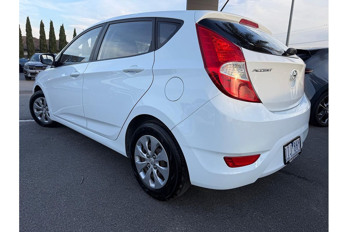 2016 Hyundai Accent Active RB4