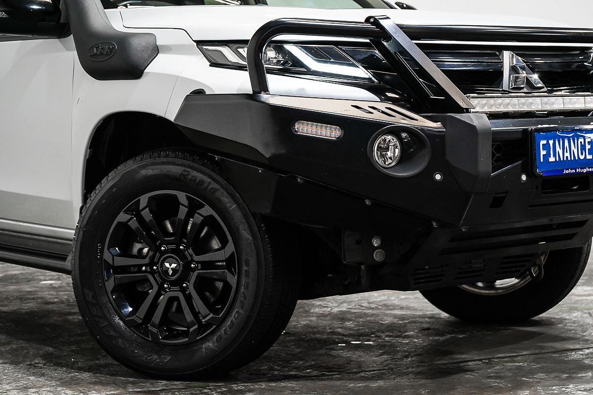 2022 Mitsubishi Triton GSR MR 4X4