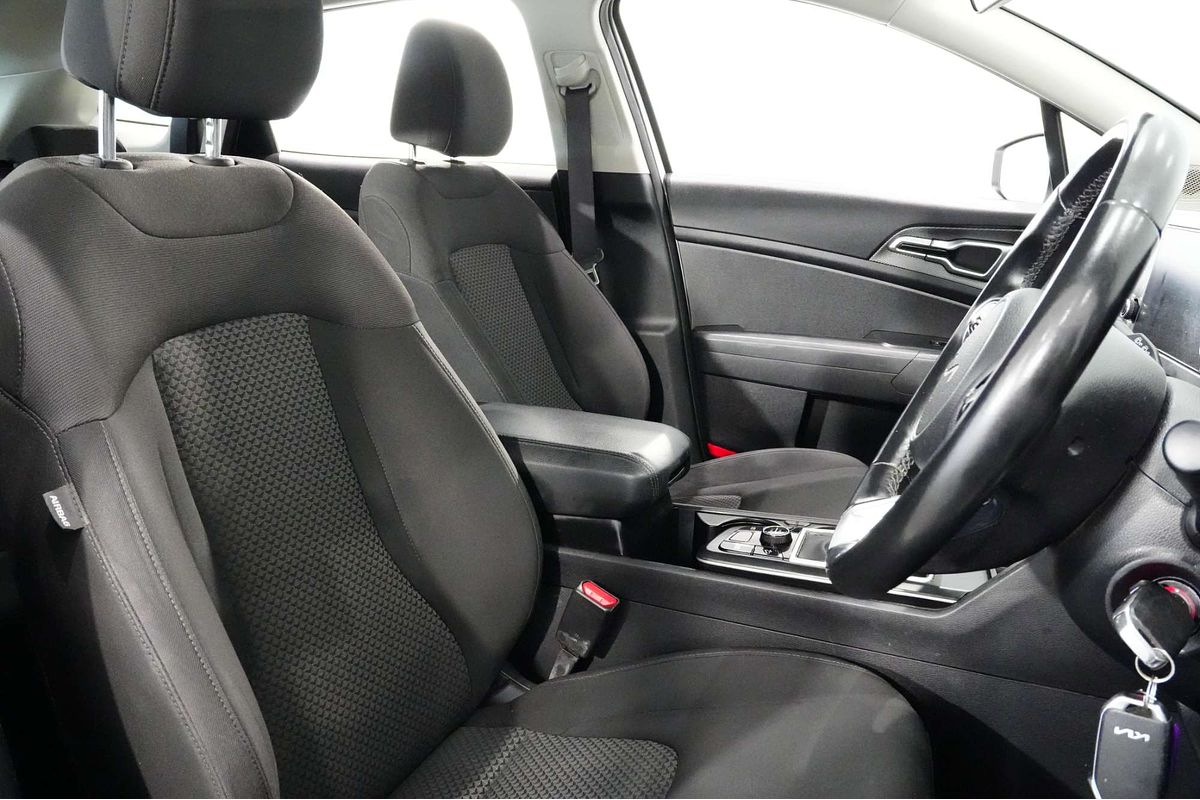 2021 Kia Sportage S NQ5