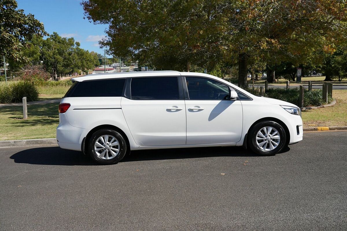 2018 Kia Carnival Si YP
