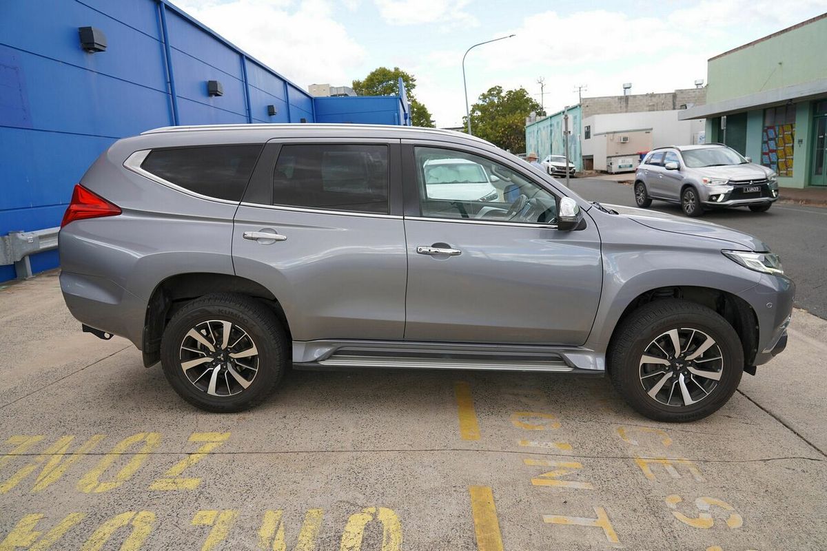 2016 Mitsubishi Pajero Sport Exceed QE