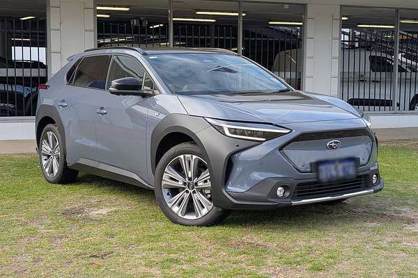 2025 Subaru Solterra AWD Touring E1-1