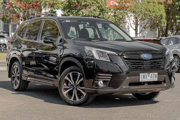 2022 Subaru Forester 2.5i Premium S5