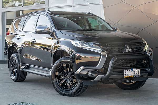 2019 Mitsubishi Pajero Sport Black Edition QE