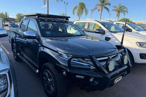 2020 Mitsubishi Triton GLX-R MR 4X4 thumb-0