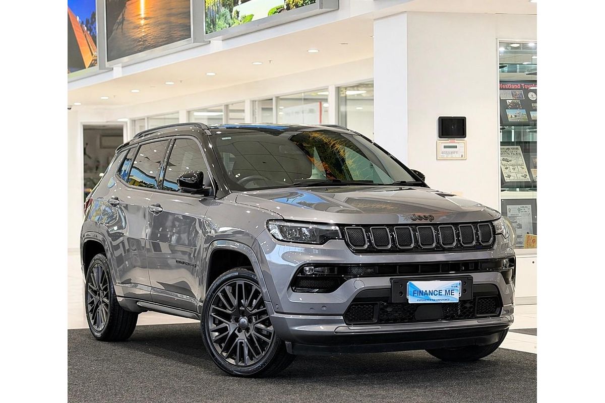 2023 Jeep Compass S-Limited M6