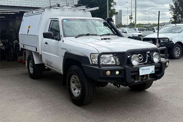 2015 Nissan Patrol DX Series 5 4X4