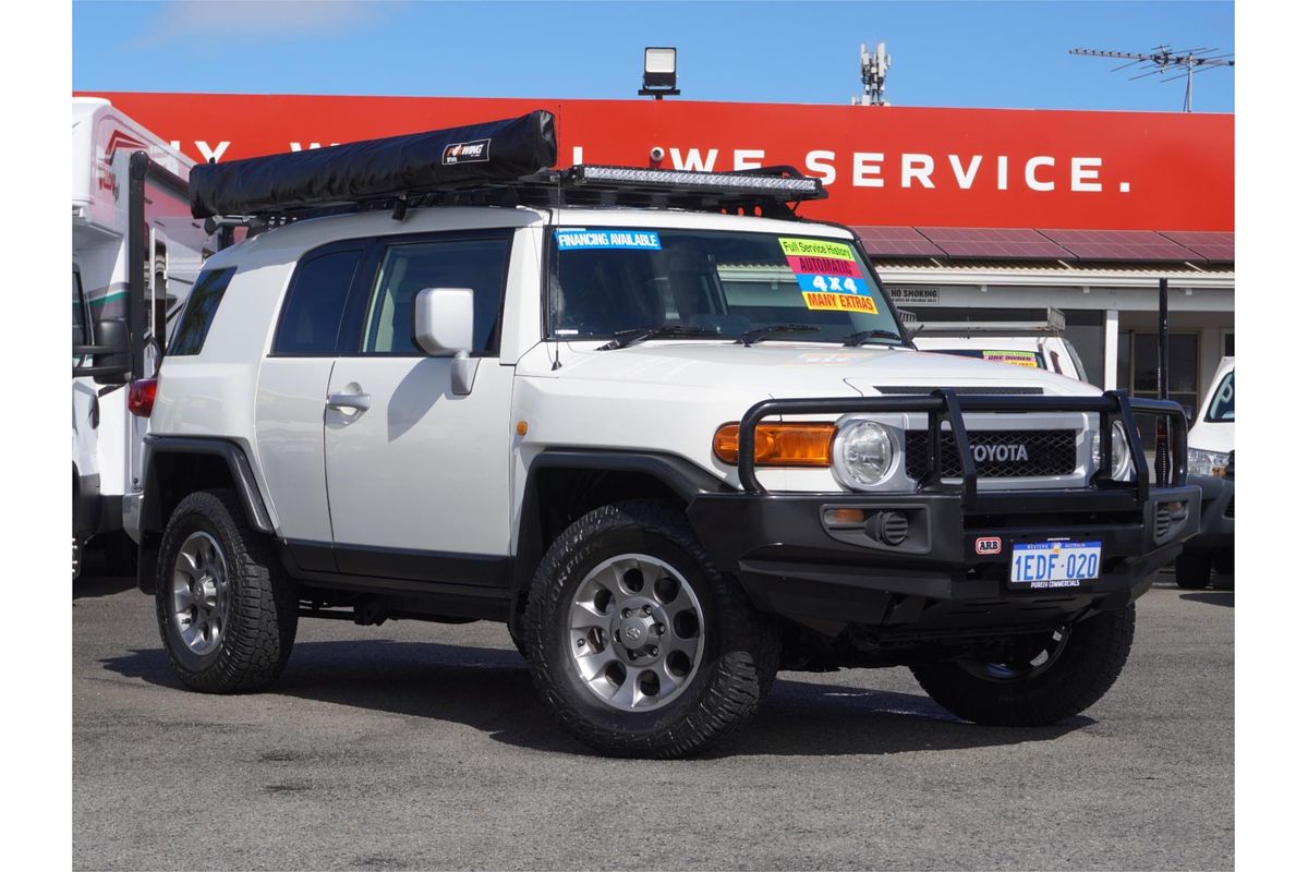 2012 Toyota FJ Cruiser GSJ15R