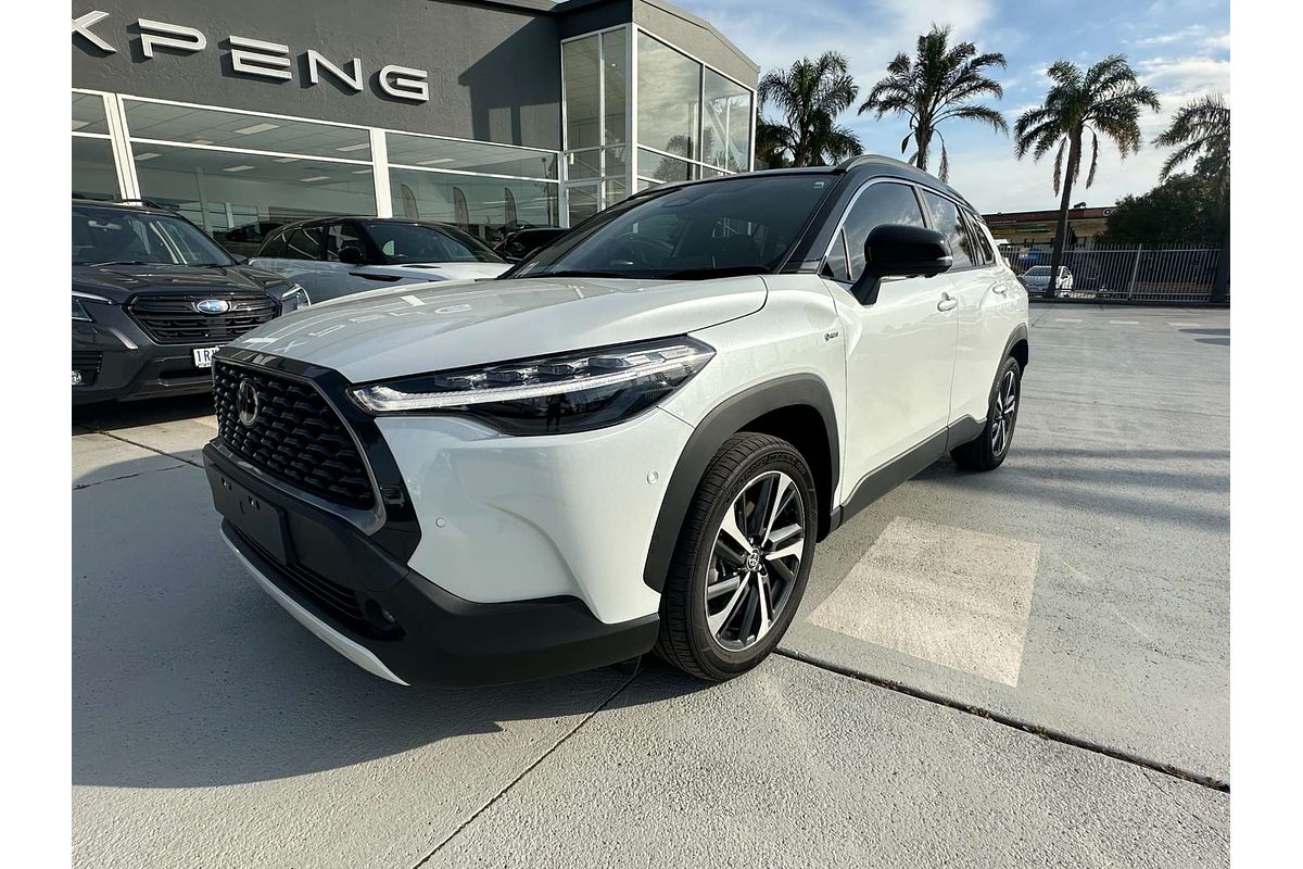 2024 Toyota Corolla Cross Atmos MXGH10R