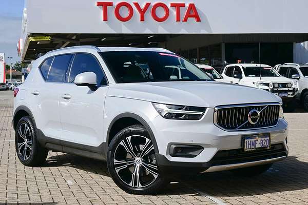 2021 Volvo XC40 T4 Inscription