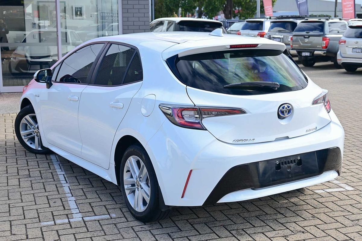 2022 Toyota Corolla Ascent Sport Hybrid ZWE211R