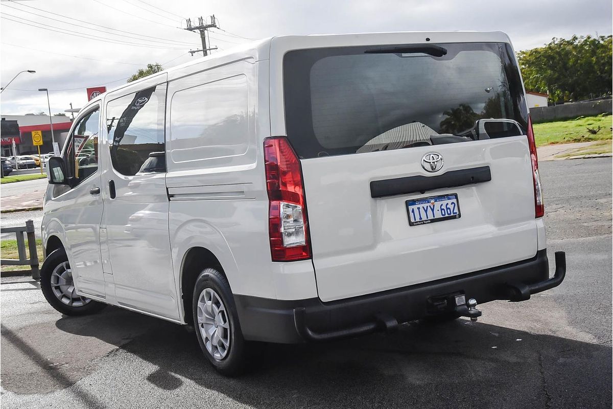 2022 Toyota Hiace GDH300R LWB