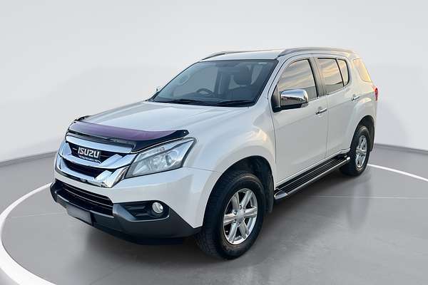2016 Isuzu MU-X LS-T