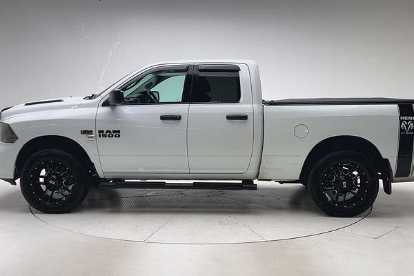 2018 RAM 1500 Express DS 4X4 SWB thumb-4