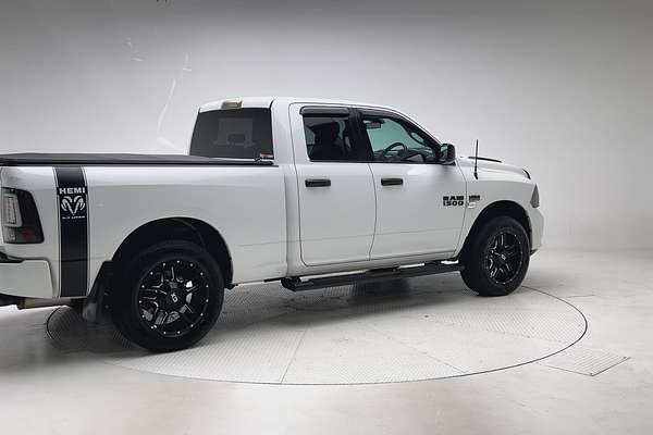 2018 RAM 1500 Express DS 4X4 SWB thumb-7