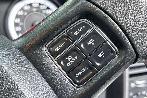 2018 RAM 1500 Express DS 4X4 SWB thumb-16