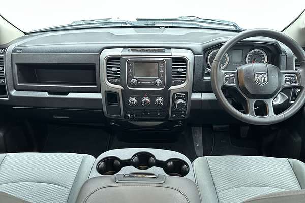 2018 RAM 1500 Express DS 4X4 SWB thumb-19