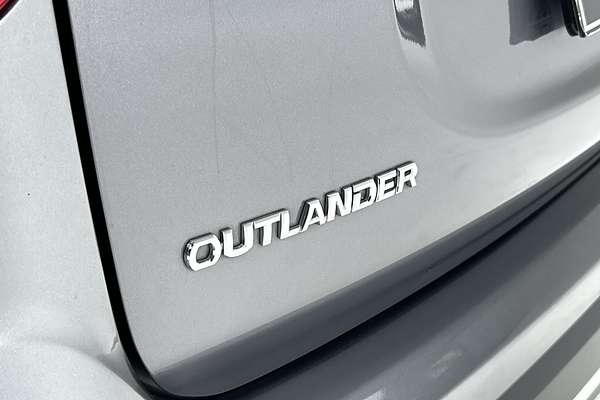 2020 Mitsubishi Outlander ES ZL thumb-21