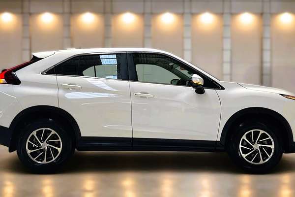 2023 Mitsubishi Eclipse Cross ES YB