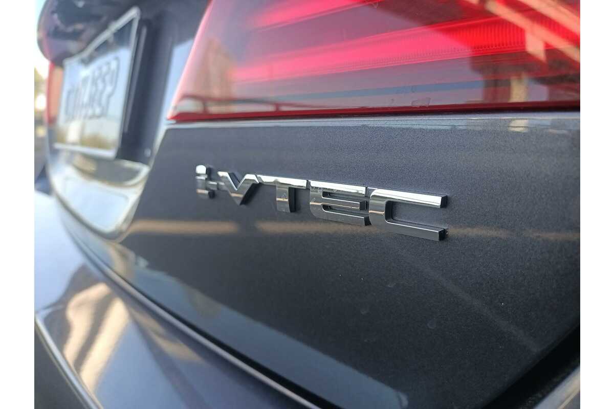 2017 Honda Accord VTi-L 9th Gen
