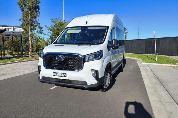 2025 LDV SV63B