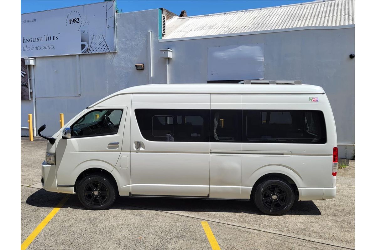 2016 Toyota Hiace