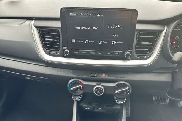2023 Kia Stonic S YB