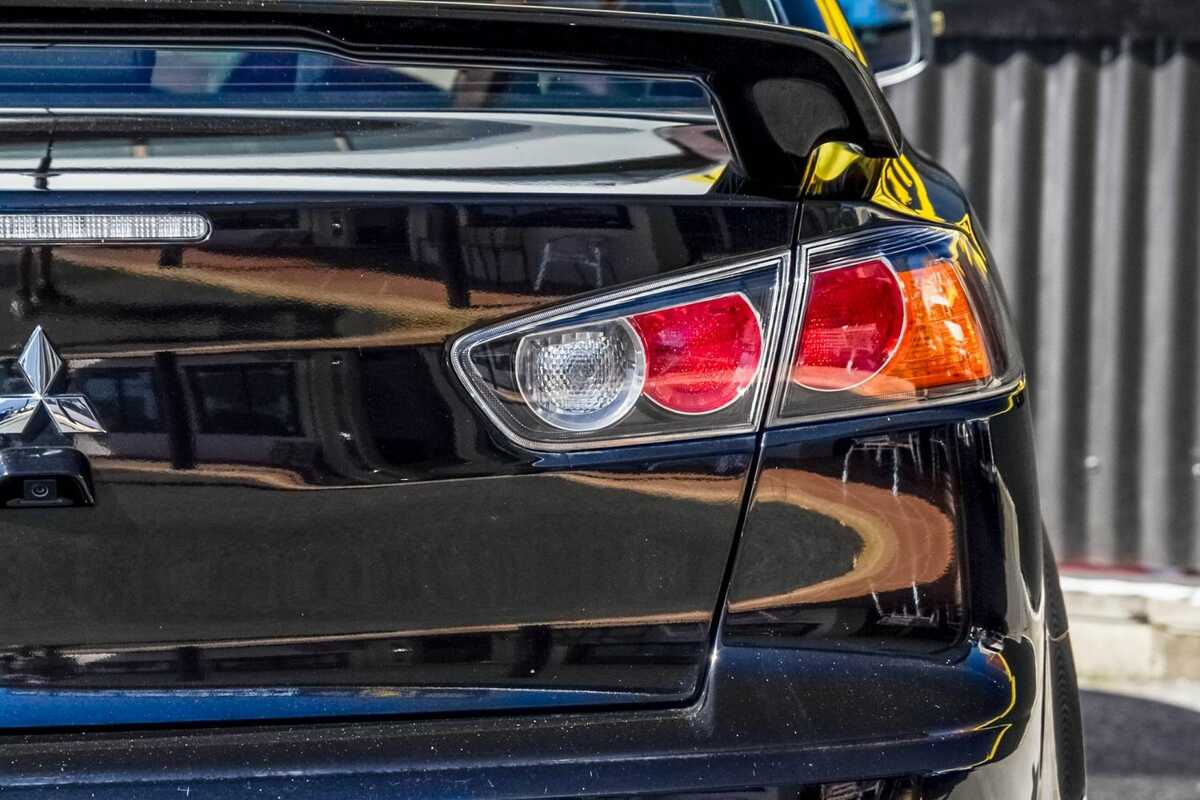 2017 Mitsubishi Lancer Black Edition CF