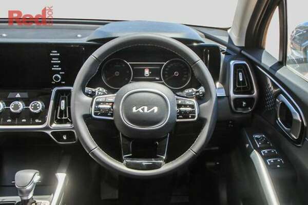 2022 Kia Sorento S MQ4