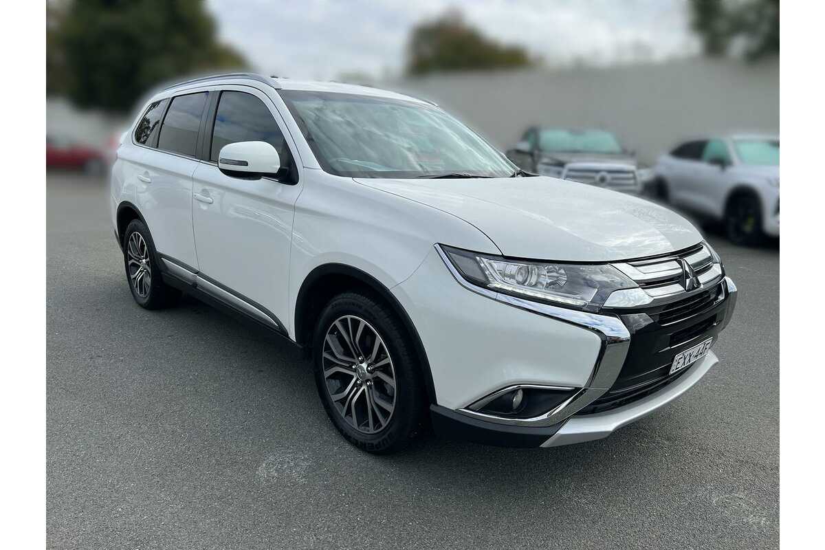 SOLD 2016 Mitsubishi Outlander LS Used SUV Wagga Wagga NSW