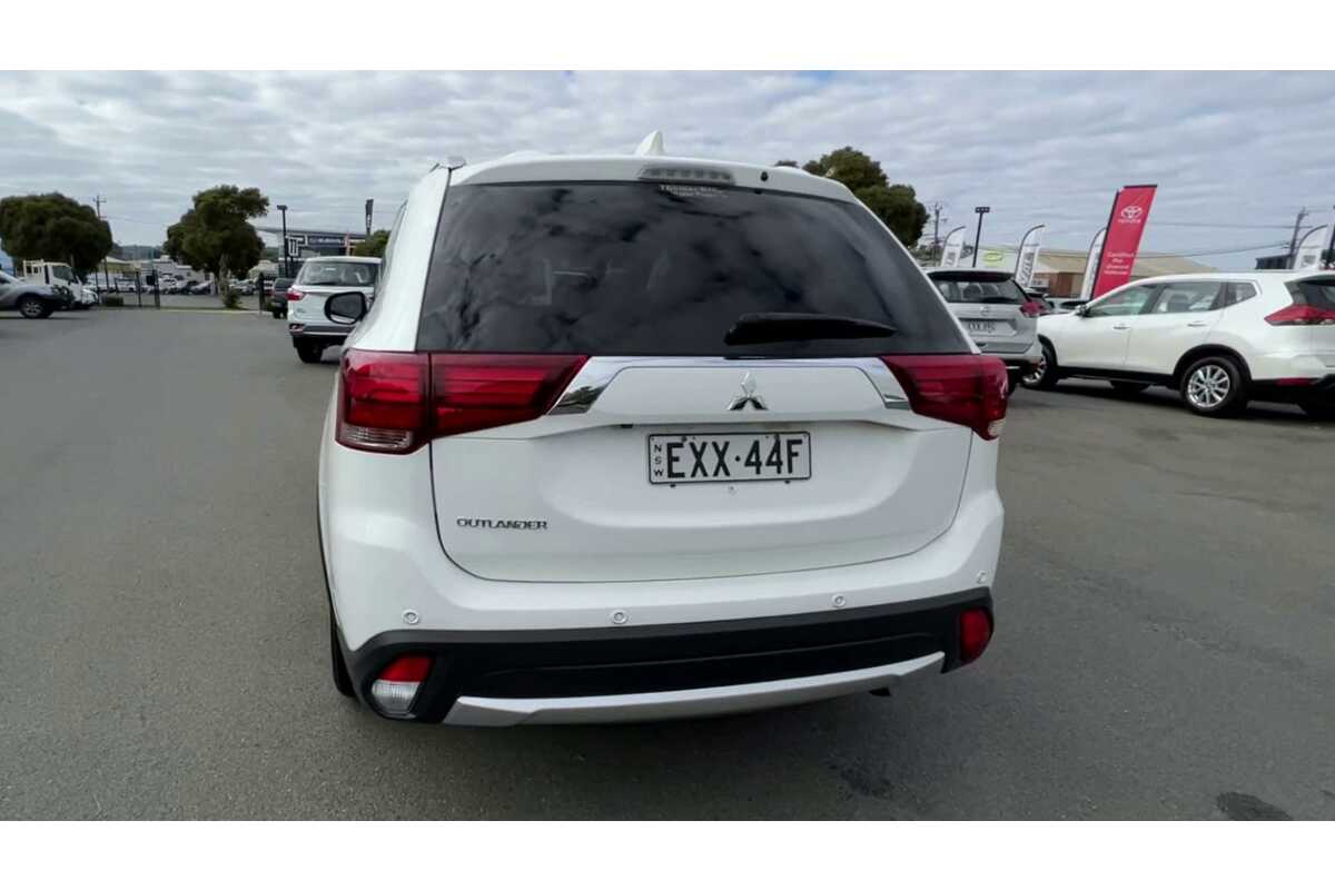 SOLD 2016 Mitsubishi Outlander LS Used SUV Wagga Wagga NSW