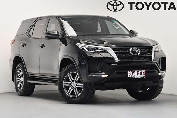 2022 Toyota Fortuner GX GUN156R