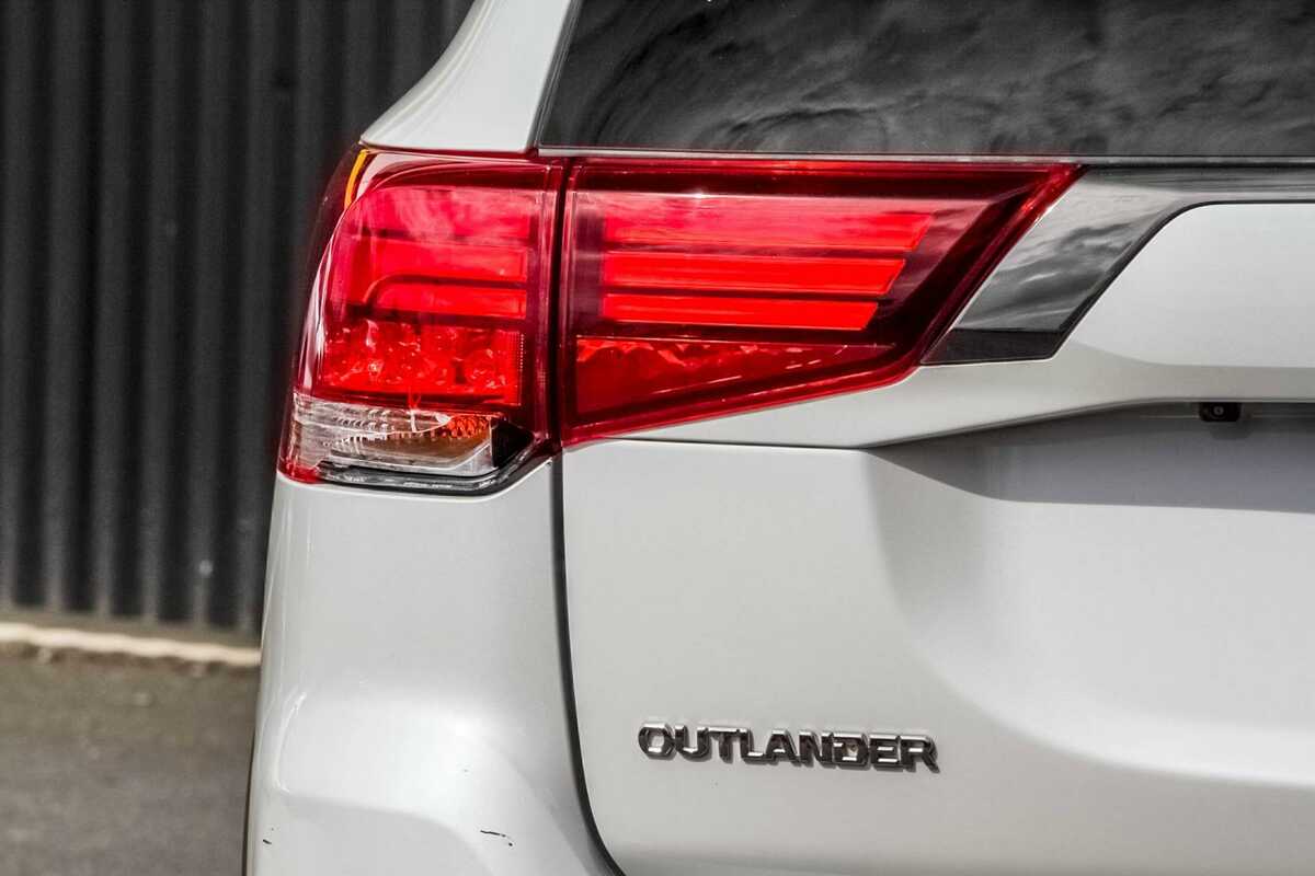 2019 Mitsubishi Outlander Black Edition ZL