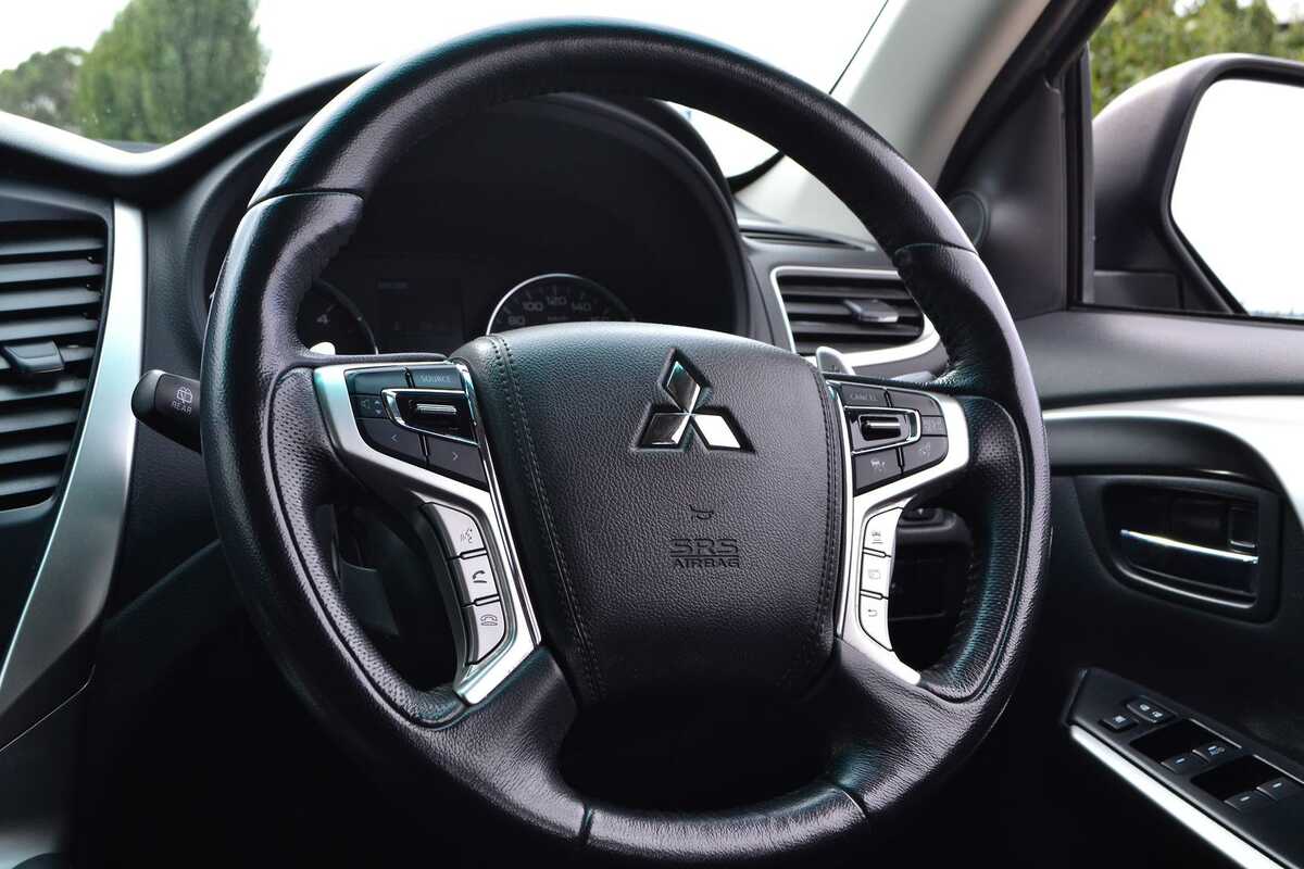 2018 Mitsubishi Pajero Sport GLX QE