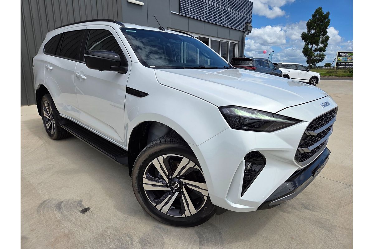2026 Isuzu MU-X LS-T