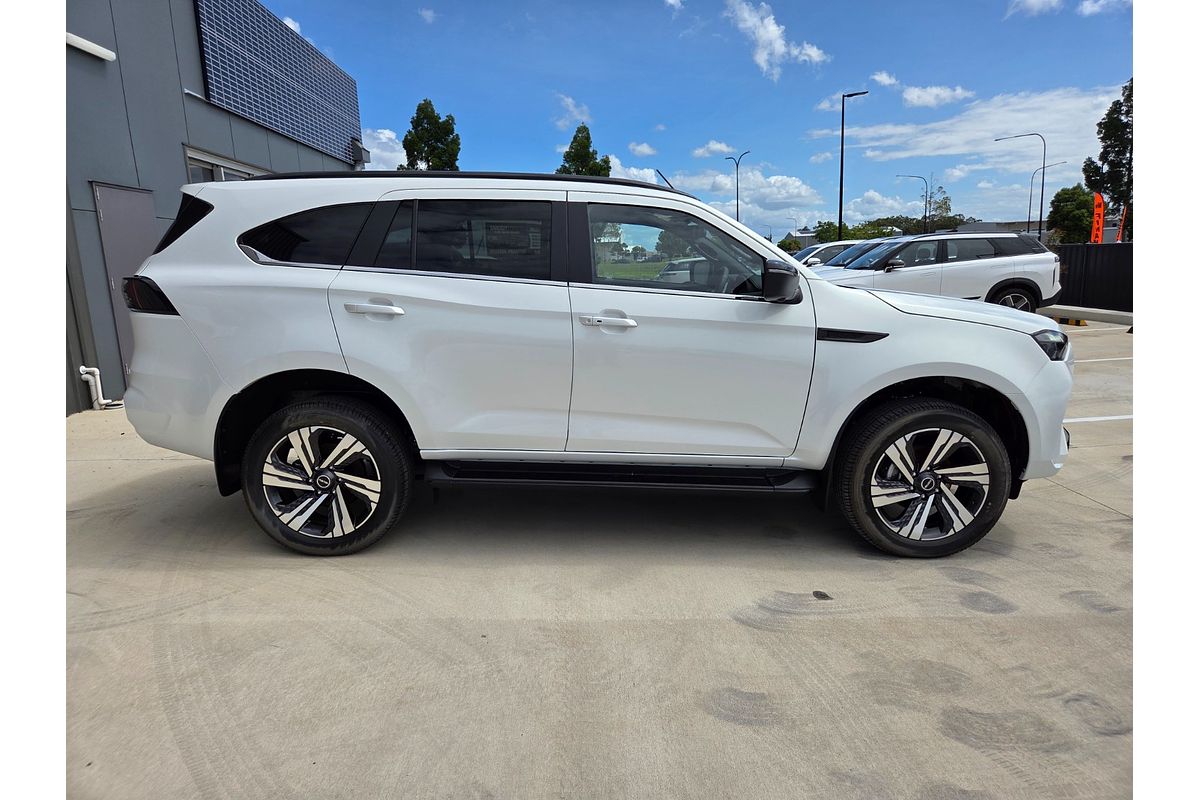 2026 Isuzu MU-X LS-T