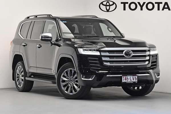 2023 Toyota Landcruiser Sahara ZX FJA300R