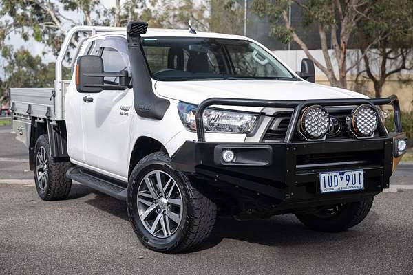 2021 Toyota Hilux SR GUN126R 4X4