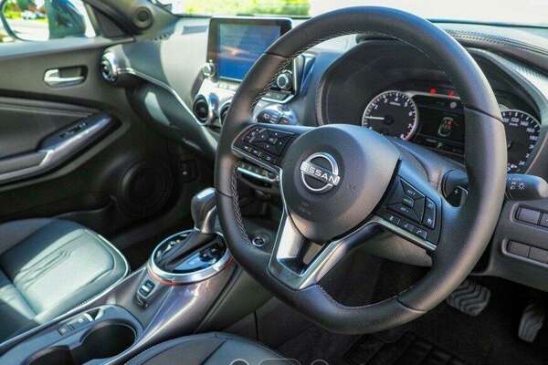 2022 Nissan JUKE ST-L F16